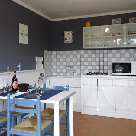 Holiday Home, Sur Mer Сasa de vacaciones *