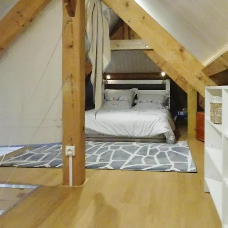 Сasa de vacaciones Holiday Home, Sur Mer